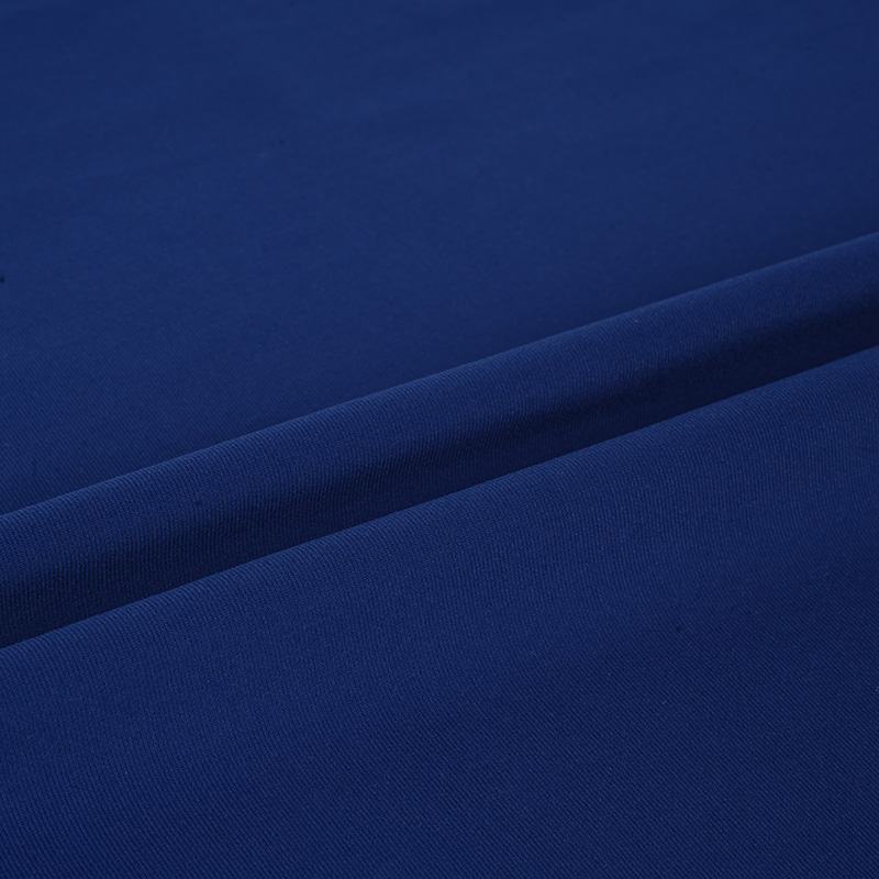 11NS026 85% Nylon 15% Wysoka elastyczność Materiał